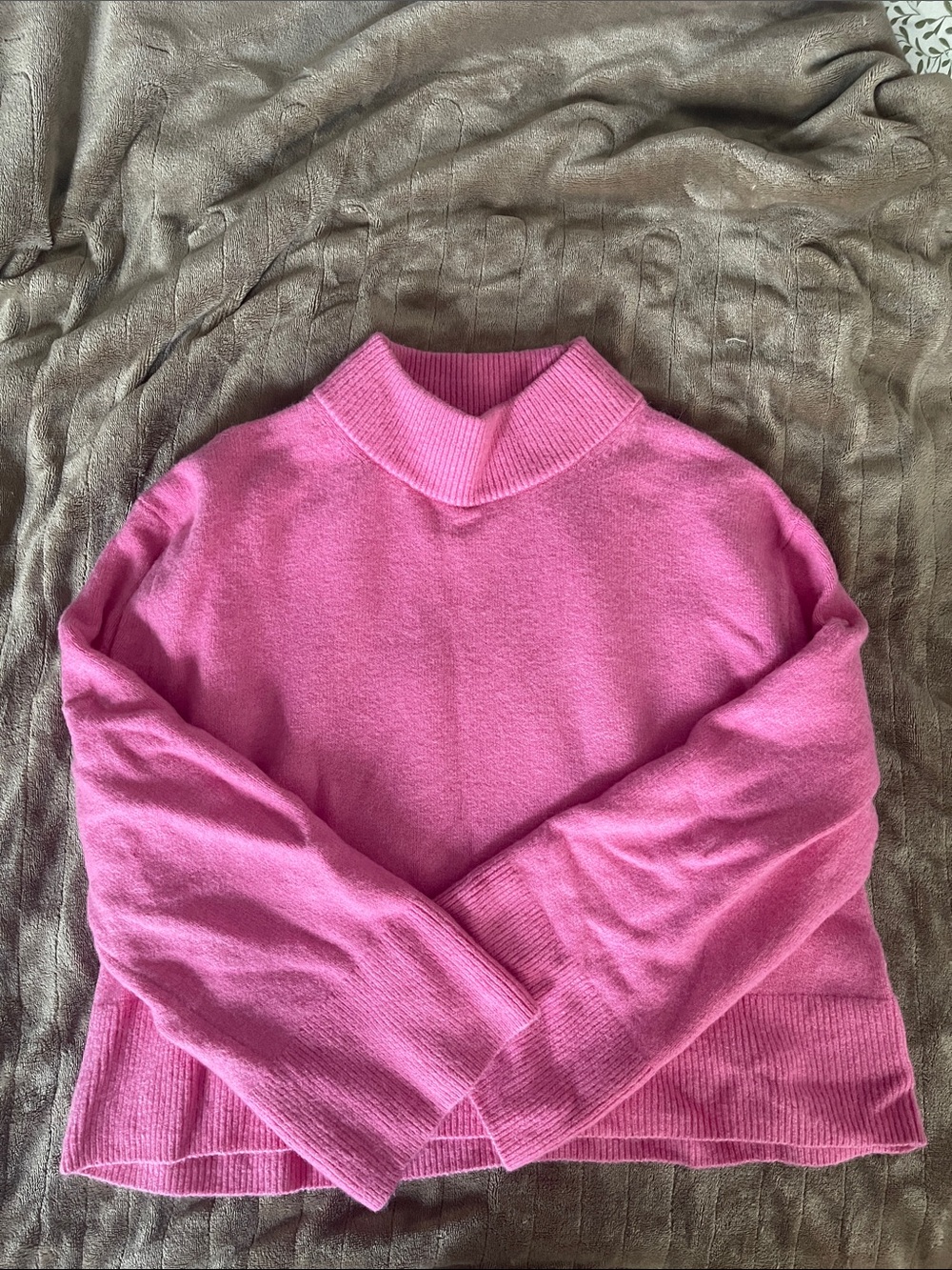 J. CREW | $118 Chunky Crewneck Sweater in Supersoft Yarn in Pink, Size Large